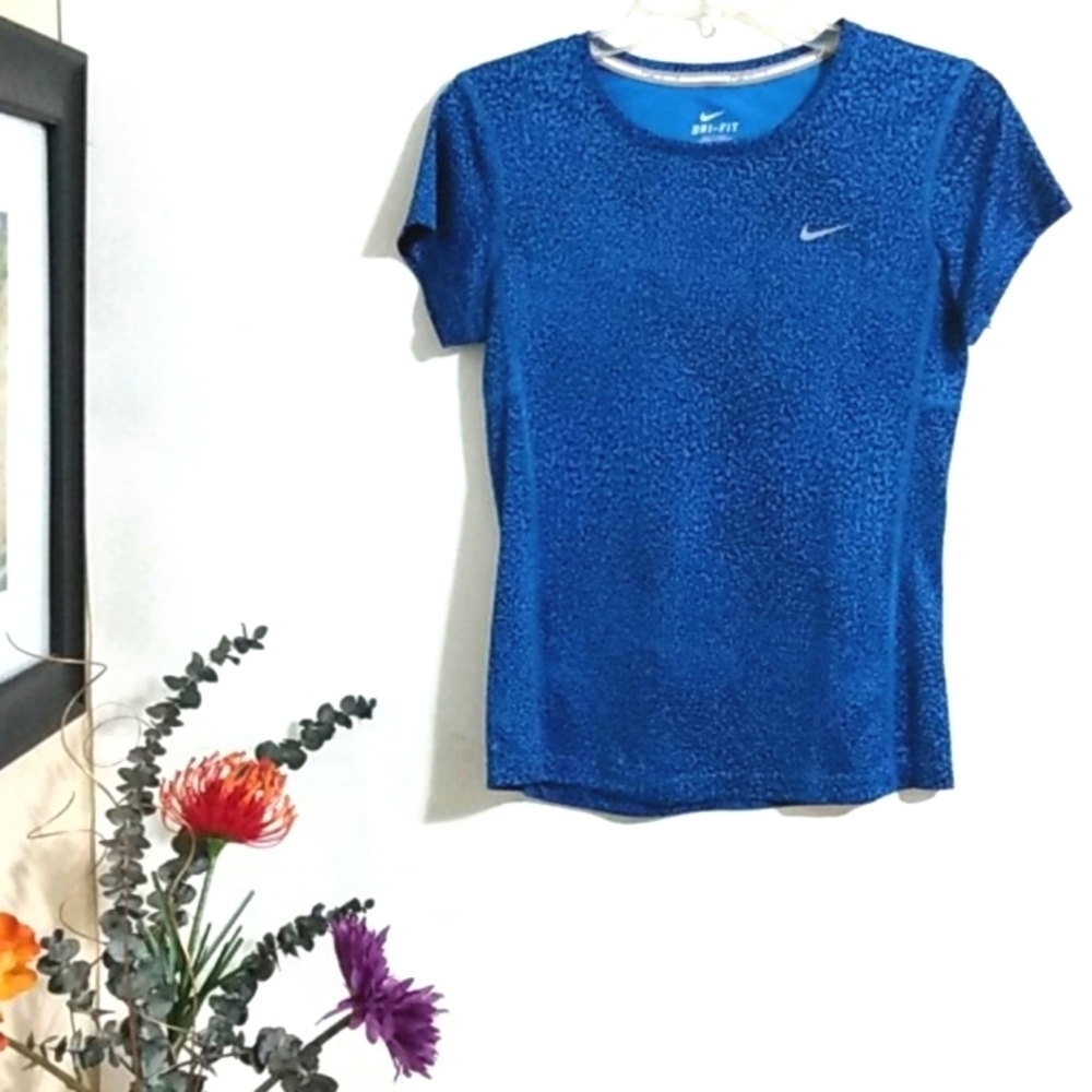 Nike Running Dri-Fit Performance Tee Size Small - image 1